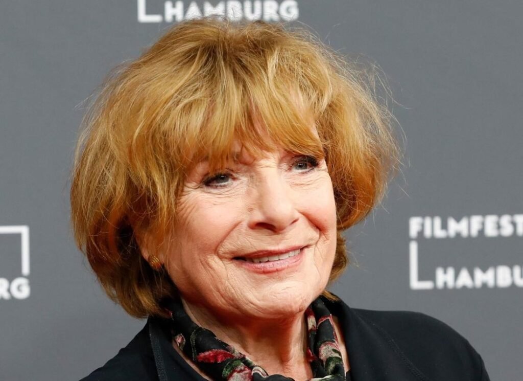 Hannelore Hoger Schlaganfall: Einblick in die Gesundheit der Schauspielikone